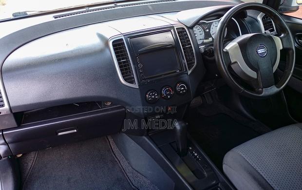 Nissan Wingroad 2013 Silver