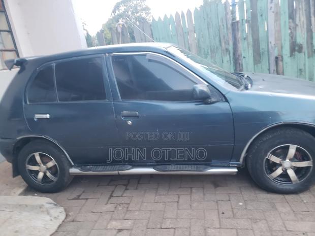 Toyota Starlet 2000 Green