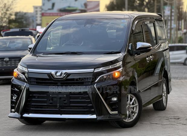 Toyota Voxy 2019 Black