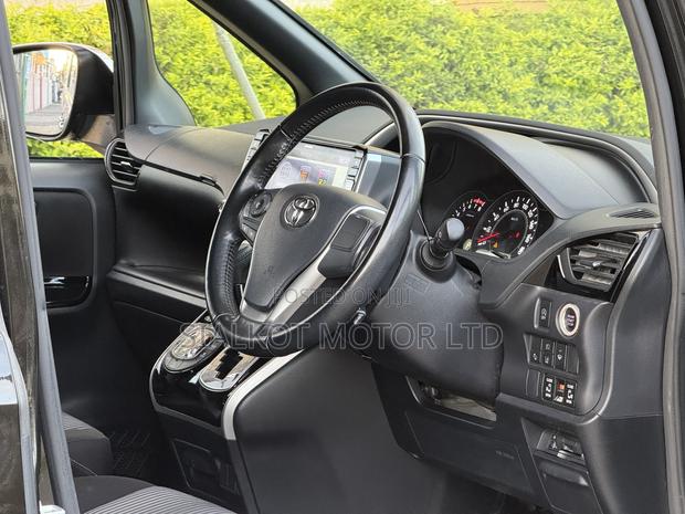 Toyota Voxy 2019 Black