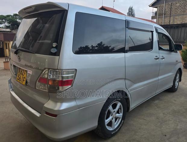 Toyota Alphard 2007 Silver