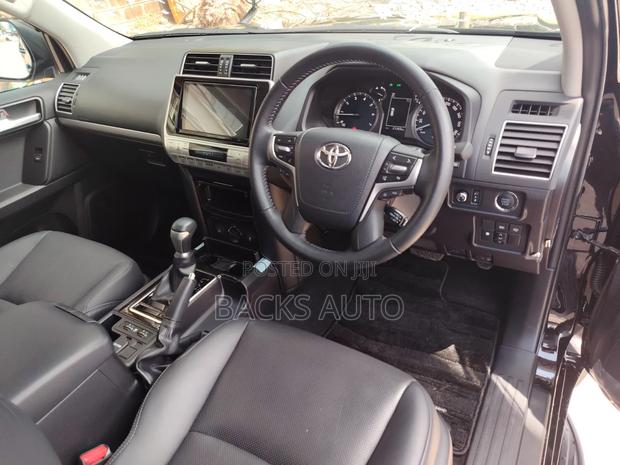 Toyota Land Cruiser Prado 2020 Black