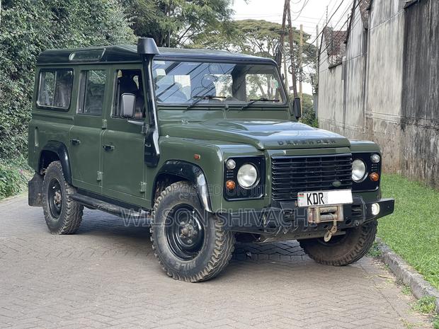 Land Rover Defender 2010 Green