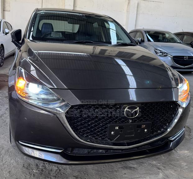 Mazda 2 2020 Gray