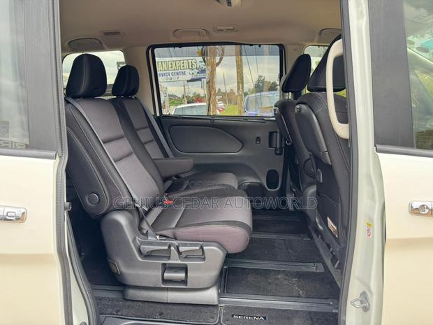 Nissan Serena 2019