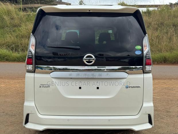 Nissan Serena 2019
