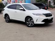Toyota Harrier 2.0 Turbo 2019 White for sale