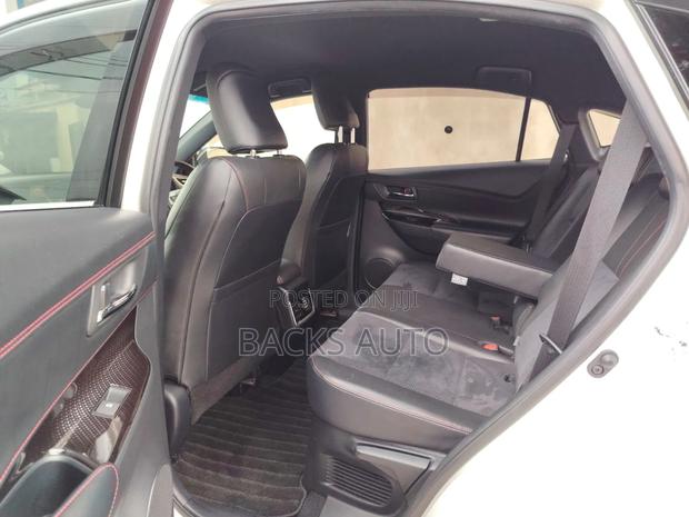 Toyota Harrier 2.0 Turbo 2019 White