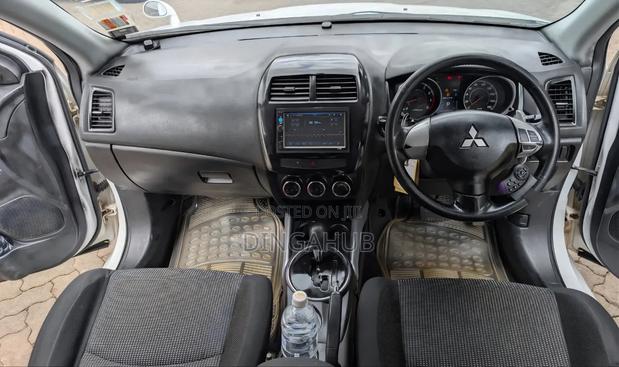 Mitsubishi RVR 2.0 2012 White