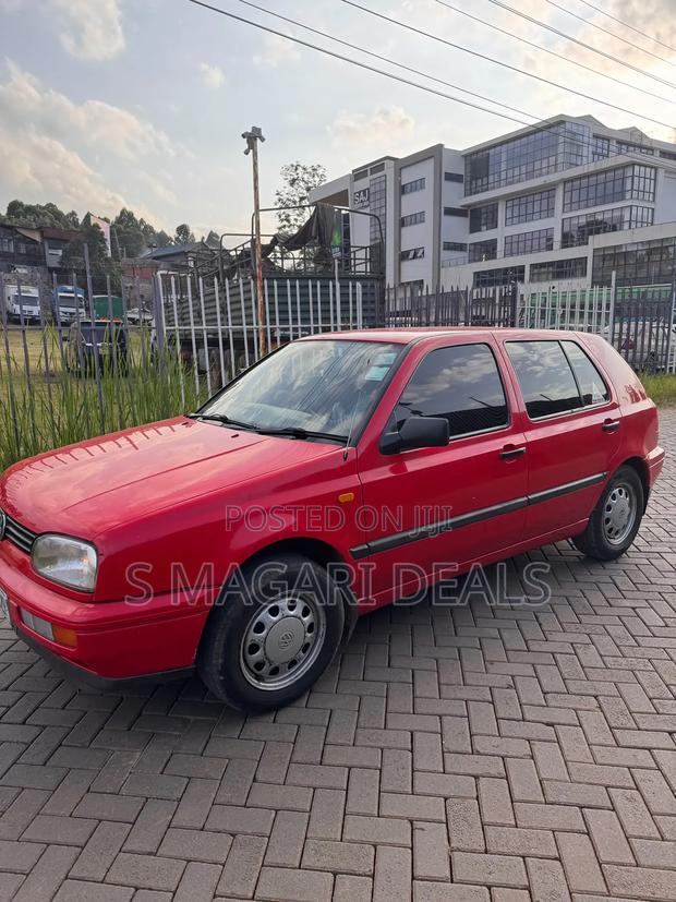 Volkswagen Golf 1996 Red