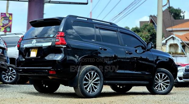 Toyota Land Cruiser Prado 2.7 2019 Gray