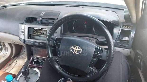 Toyota Mark X 2004 White