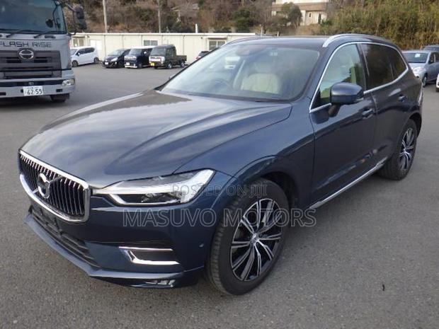 Volvo XC60 2019 Blue