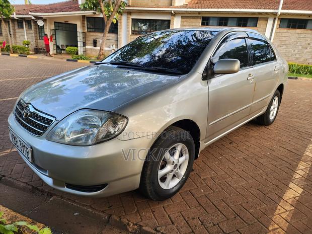 Toyota Corolla 2002 Silver