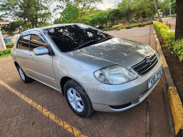 Toyota Corolla 2002 Silver