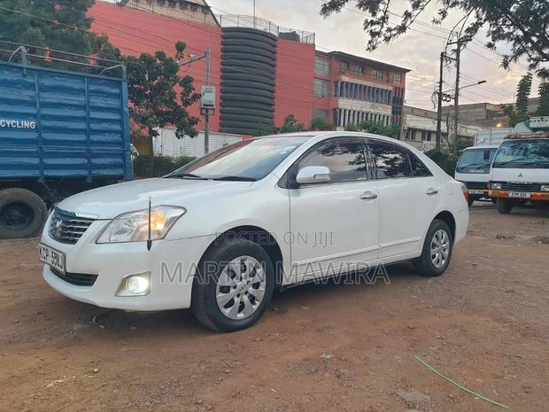 Toyota Premio 2010 White