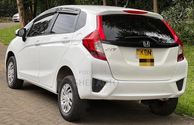 Honda Fit 2016 White