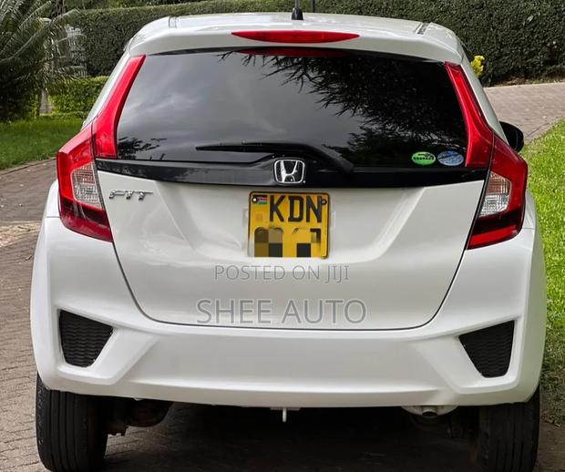 Honda Fit 2016 White