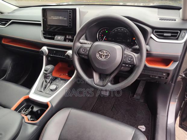Toyota RAV4 2019 Gray
