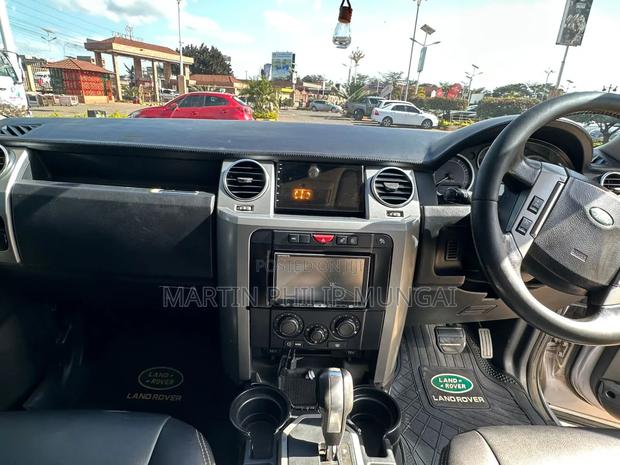 Land Rover Discovery Sport 2015 Gray