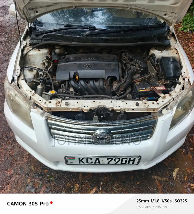 Toyota Axio 2007 White