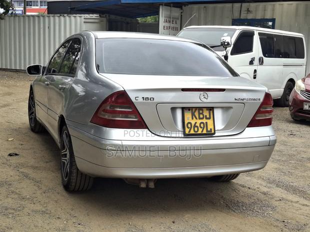 Mercedes-Benz C180 2004 Silver