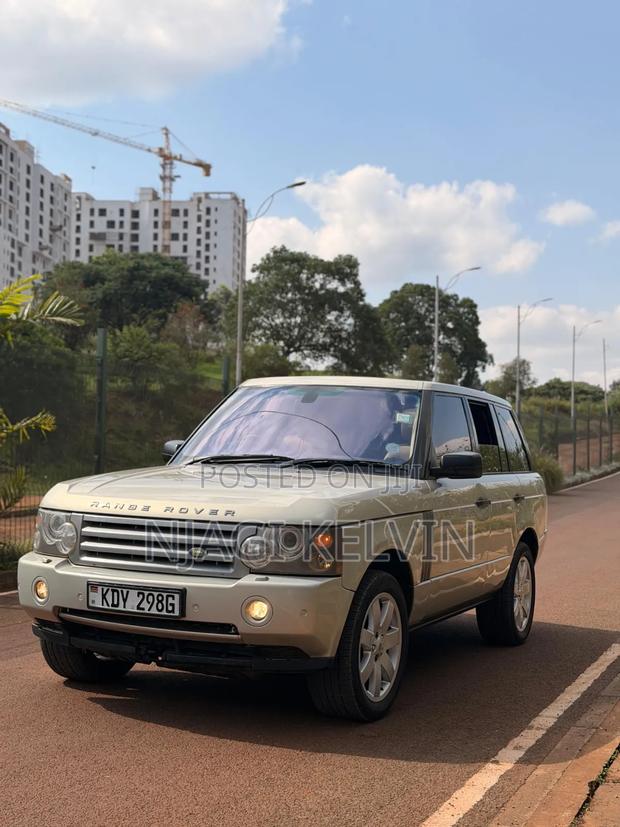 Land Rover Range Rover Vogue 2008 Gold