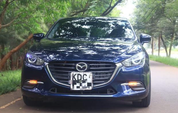 Mazda Axela SV Premium 2014 Blue