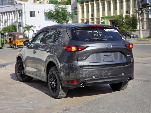 Mazda CX-5 2019 Gray