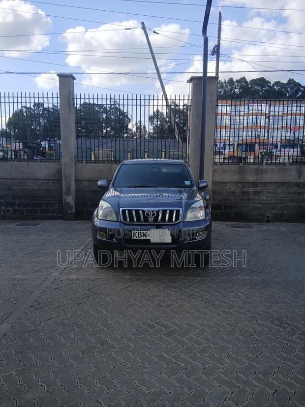 Toyota Land Cruiser Prado 2004 Blue