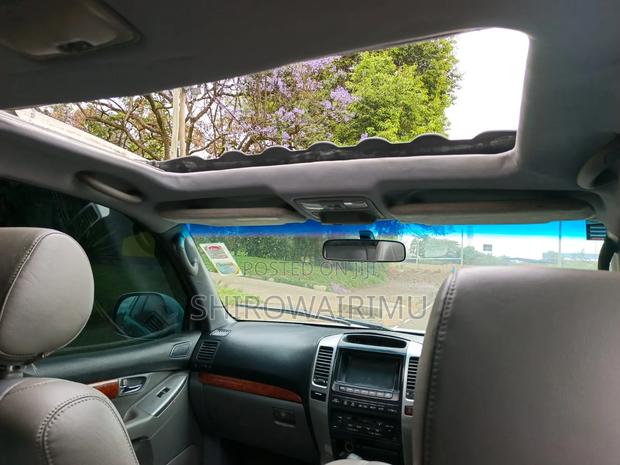 Toyota Land Cruiser Prado 2006 Silver
