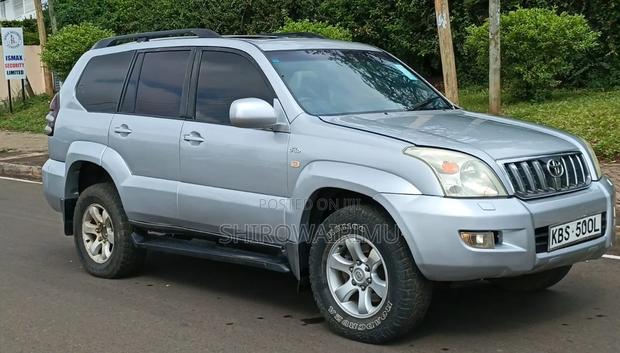 Toyota Land Cruiser Prado 2006 Silver