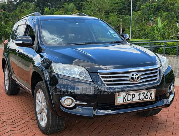 Toyota Vanguard 2010 Black