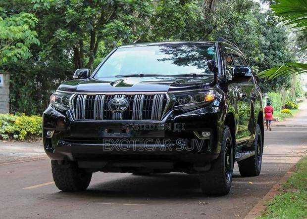 Toyota Land Cruiser Prado 2017 Black
