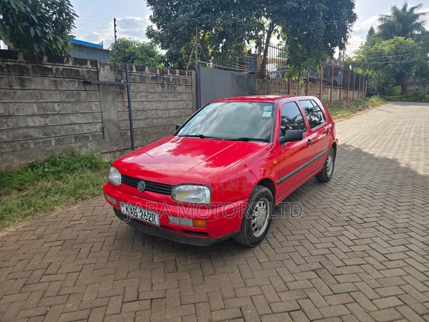 Volkswagen Golf 1996 Red