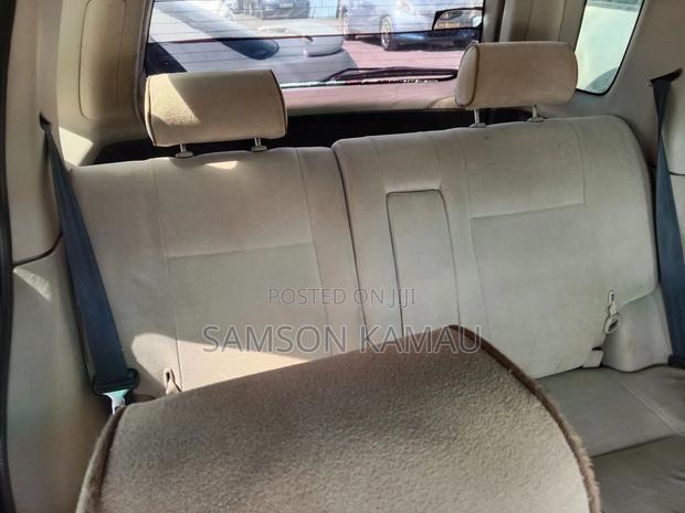 Toyota Raum 2004 White