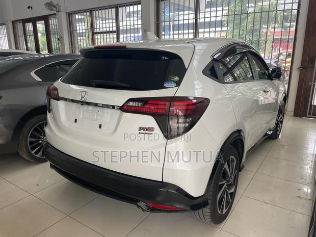 Honda Vezel 1.5 Hybrid 2WD 2019 White