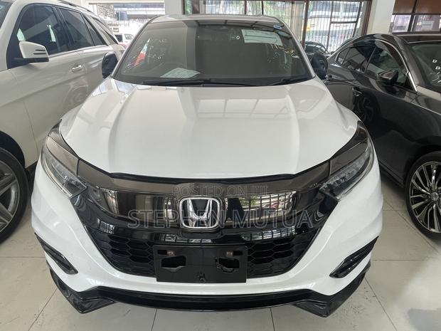 Honda Vezel 1.5 Hybrid 2WD 2019 White