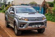 Toyota Hilux 3.0 D-4D 4x4 2015 Silver for sale