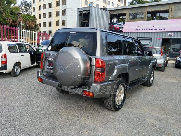 Nissan Patrol 2008 Gray