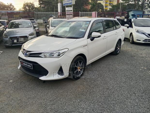 Toyota Corolla Fielder 2019 White