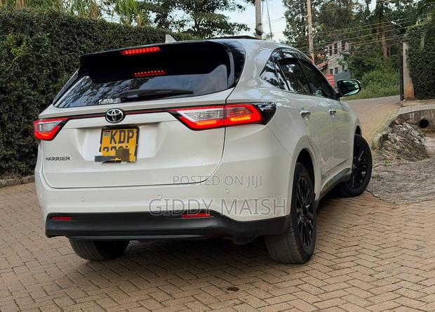Toyota Harrier 2017 White