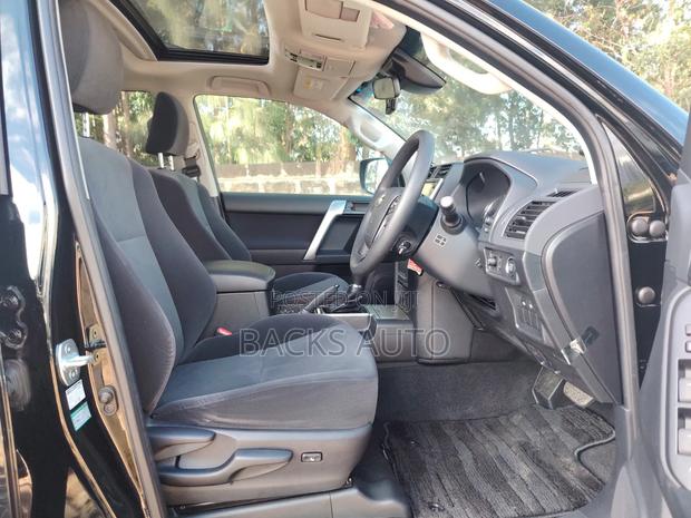 Toyota Land Cruiser Prado 2.7 2019 Black
