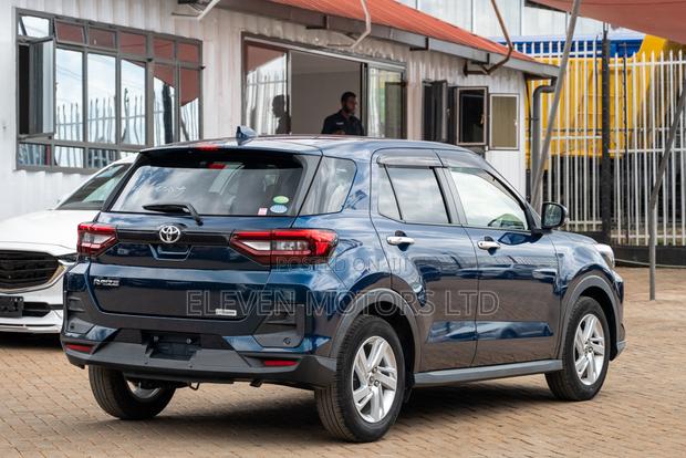 Toyota Raize 2019 Blue