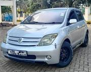 Toyota IST 2005 Silver for sale