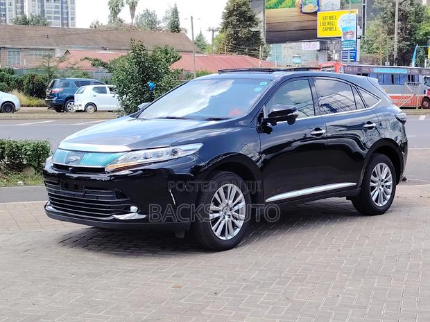 Toyota Harrier 2018