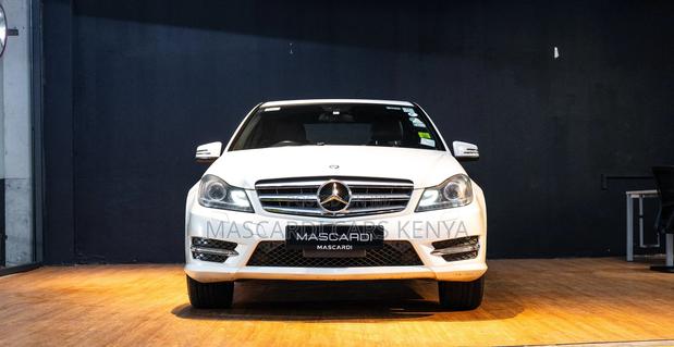 Mercedes-Benz C200 2012 White