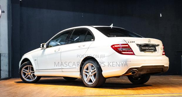 Mercedes-Benz C200 2012 White
