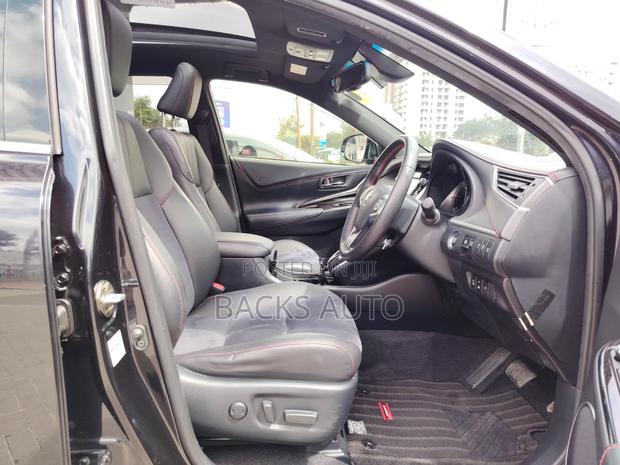 Toyota Harrier 2.0 Turbo 2019