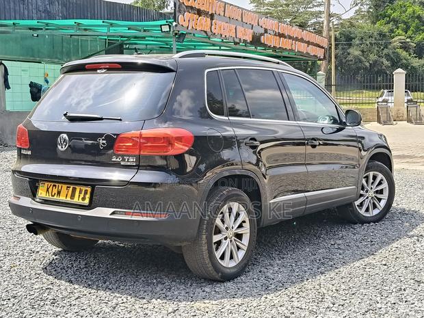 Volkswagen Tiguan 2.0 S 4Motion 2012 Black